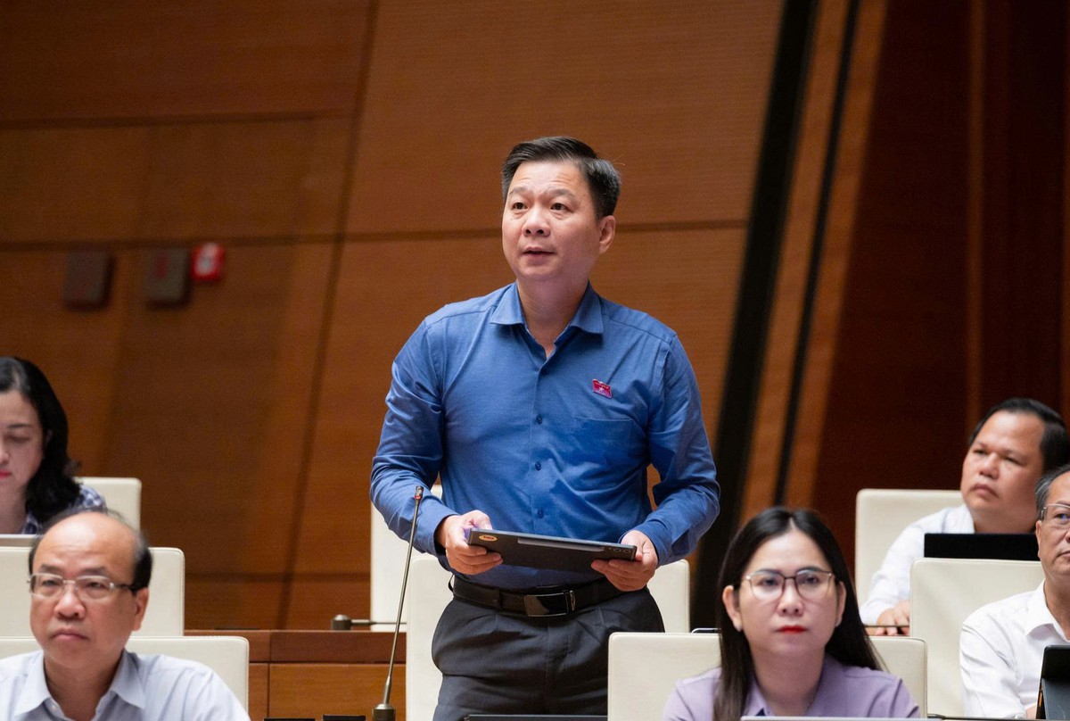 Đại biểu Quốc hội đề nghị ràng buộc trách nhiệm ổn định cuộc sống của người dân sau thu hồi đất - Ảnh 2.