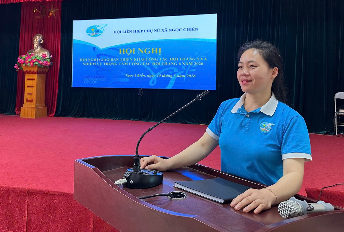 Từ nếp nhà sạch đến bản làng hạnh phúc ở Ngọc Chiến - Ảnh 1.