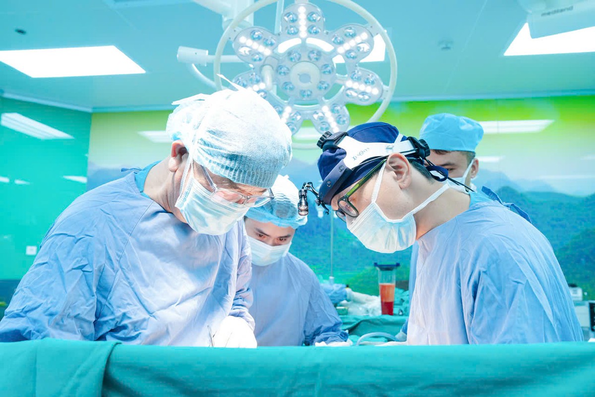 Những bước tiến mới trong điều trị và chẩn đoán ung thư vú- Ảnh 3.