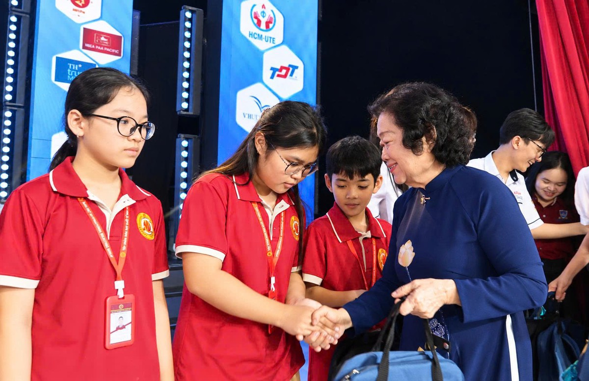 Xúc động lời cảm ơn của cậu học trò người Khmer gửi đến Quỹ "Vì Tuổi trẻ Vùng cao và Hải đảo"- Ảnh 1.