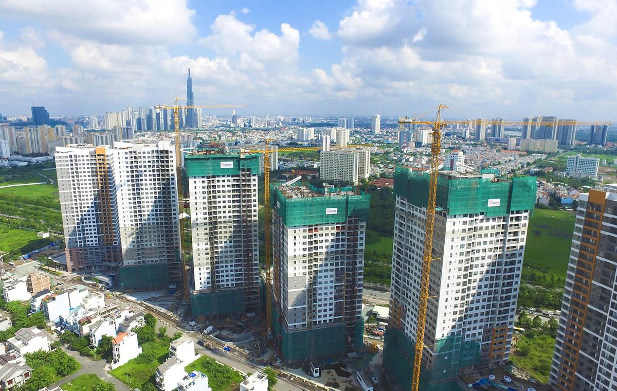 Bài toán vốn của bất động sản không chỉ nằm ở lãi suất- Ảnh 2.