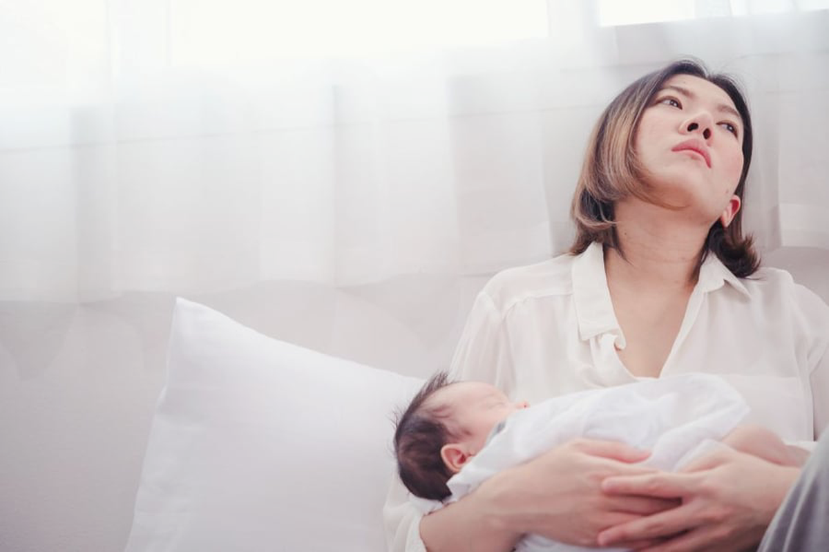 Đối mặt nhiều áp lực, phụ nữ dễ gặp vấn đề về sức khỏe tâm thần- Ảnh 2.