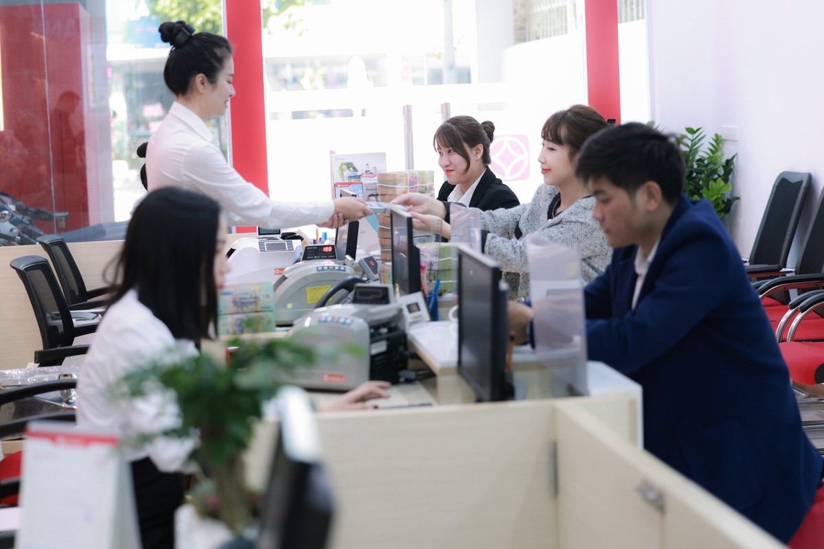 Bài toán vốn của bất động sản không chỉ nằm ở lãi suất- Ảnh 1.