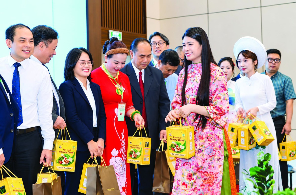 Kể chuyện xứ Thanh với chiếc nem chua- Ảnh 2.