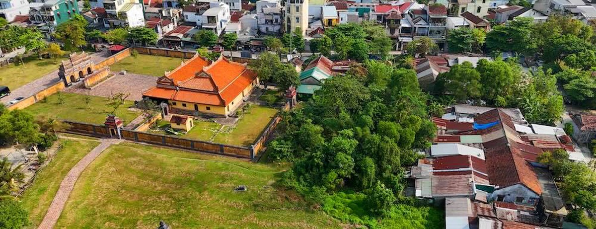 Hơn 40 năm "sống đợi" trong khu di tích lăng vua chờ giải tỏa- Ảnh 12.