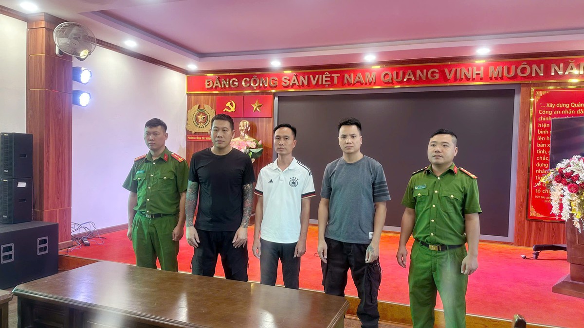Khởi tố, bắt tạm giam nhóm làm phim bạo lực đăng YouTube - Ảnh 1.