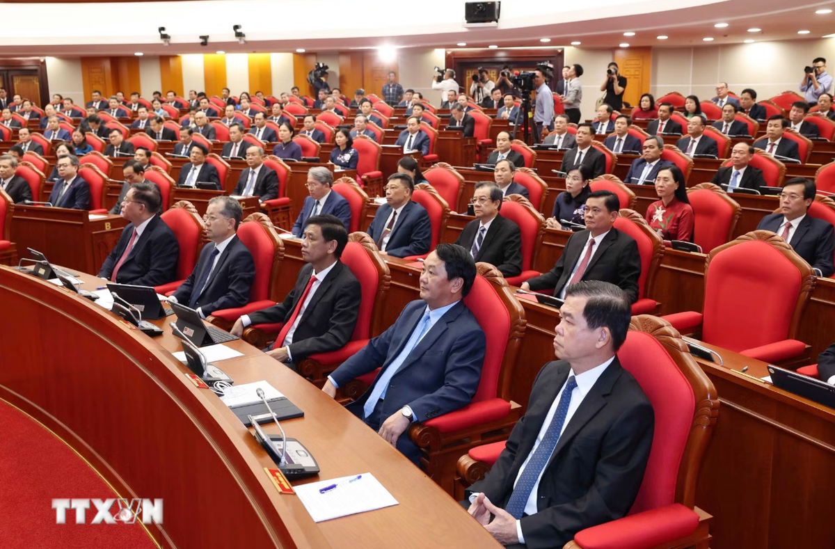 Phát biểu của Tổng Bí thư, Chủ tịch nước Tô Lâm tại phiên Bế mạc Hội nghị lần thứ Tư Ban Chấp hành Trung ương Đảng khóa XIV - Ảnh 2.