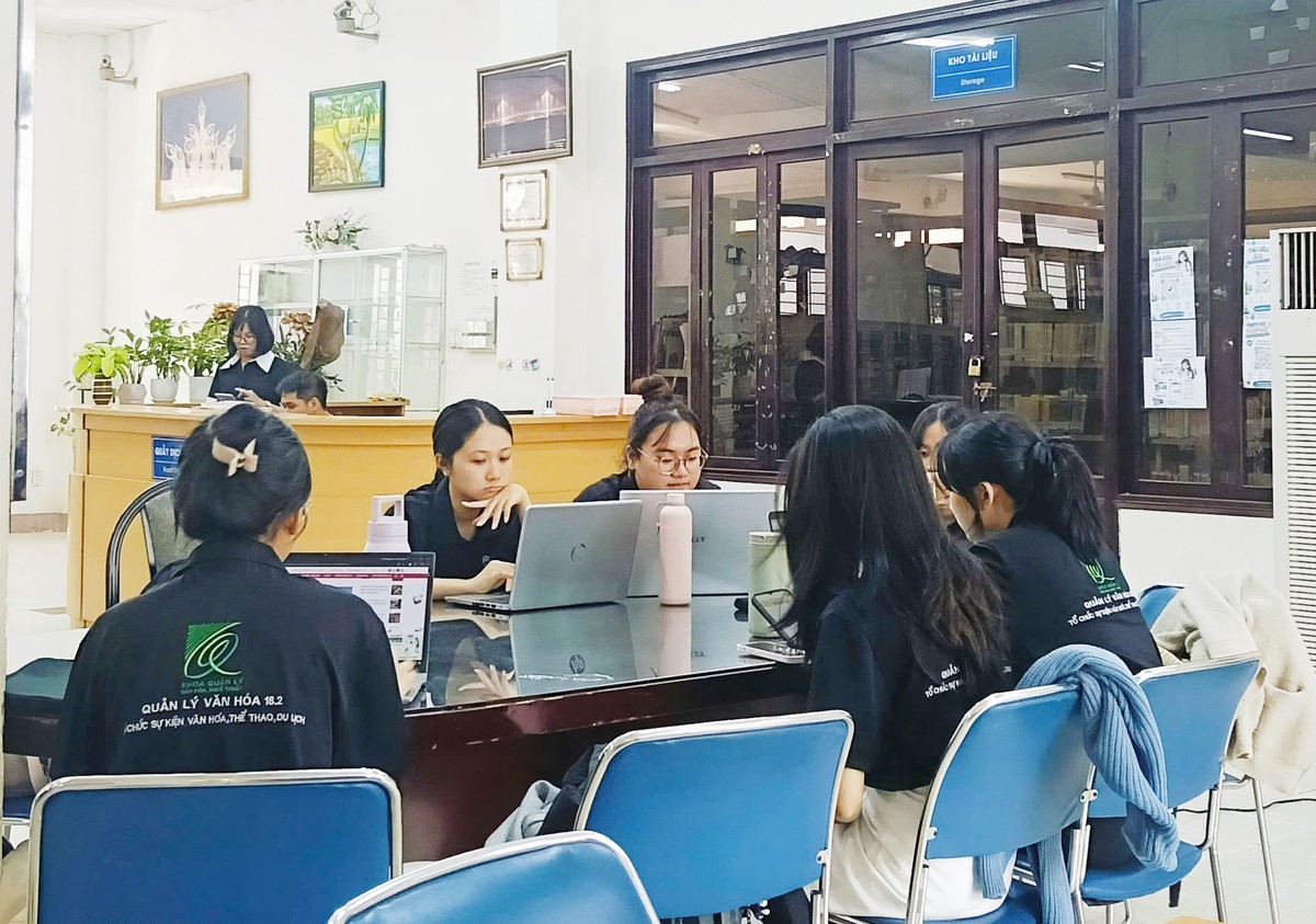 Giải bài toán chuyển đổi số thư viện- Ảnh 1.