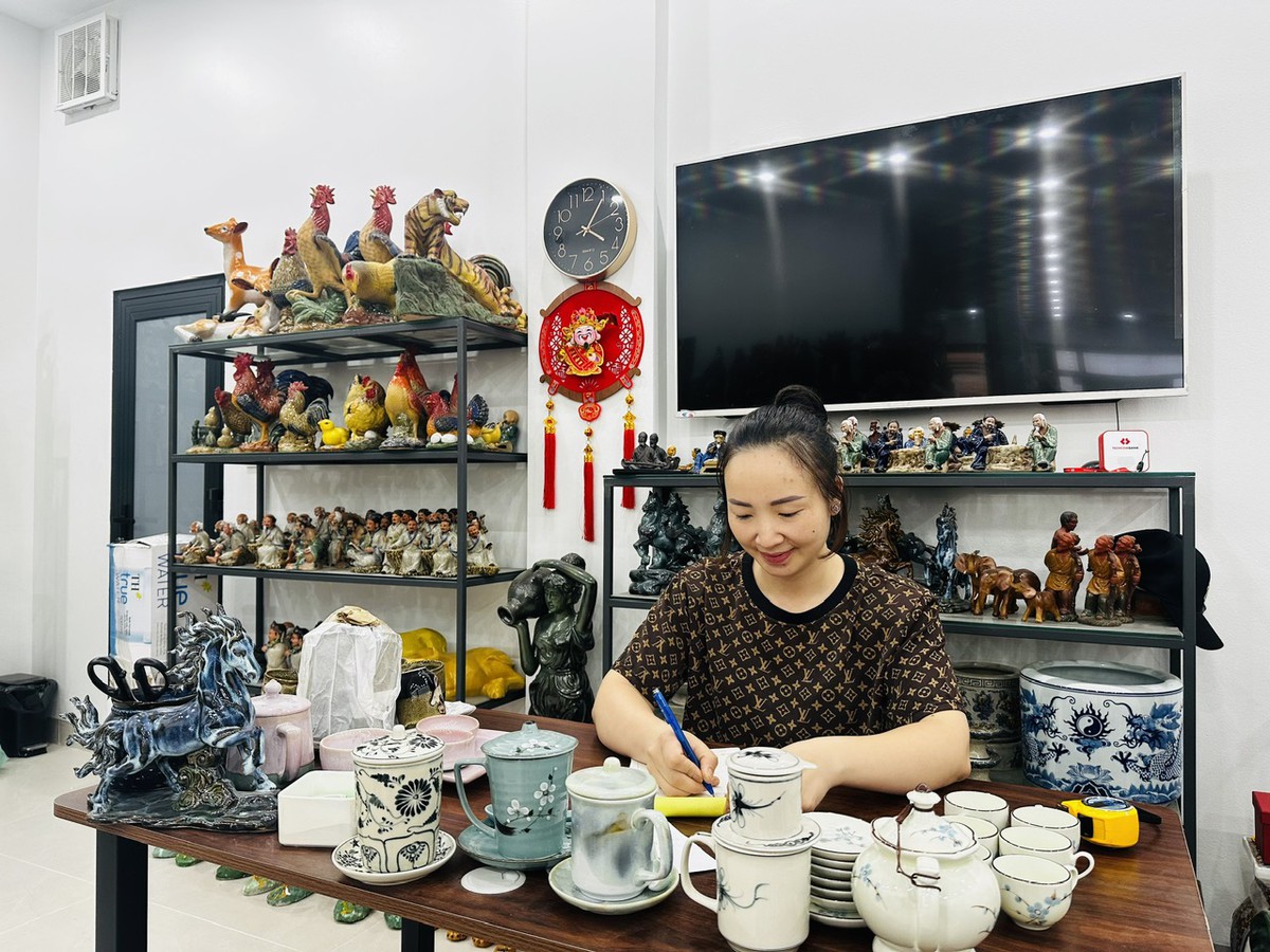 Hội LHPN xã Bát Tràng: Nghe phụ nữ nói, giải quyết những điều phụ nữ kiến nghị - Ảnh 3.