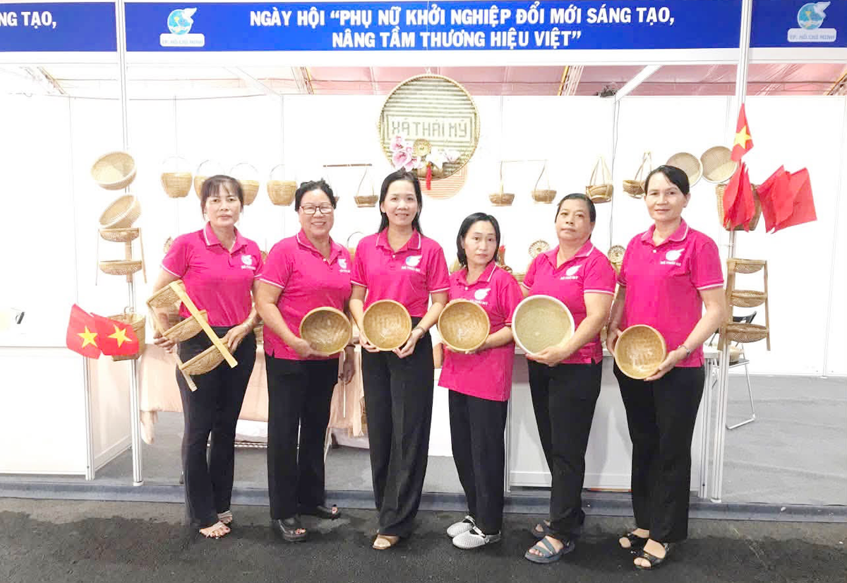 Phụ nữ TPHCM khởi nghiệp đổi mới sáng tạo, nâng tầm thương hiệu Việt - Ảnh 3.