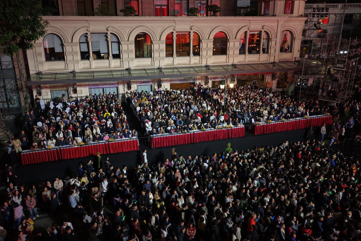 Đông đảo khán giả tham dự chương trình Đông đảo khán giả tham dự chương trình