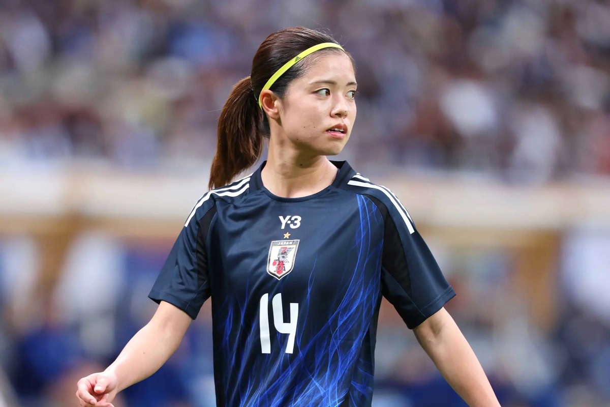 Bình đẳng giới trong bóng đá: Hướng tới đầu tư tương xứng, trả lương công bằng với nữ cầu thủ- Ảnh 2.