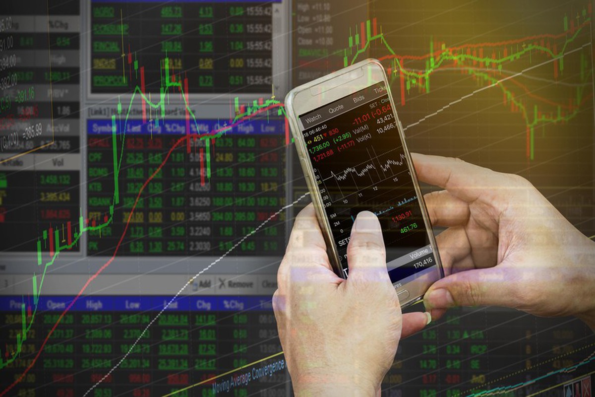 Dòng tiền "quay xe" cận Tết: VN-Index bùng nổ hơn 42 điểm, áp sát mốc 1.800- Ảnh 2.