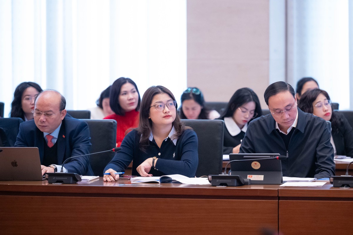 Phó Chủ tịch Quốc hội: Tăng đại biểu nữ trong cơ quan dân cử để chính sách sát thực và nhân văn hơn- Ảnh 2.