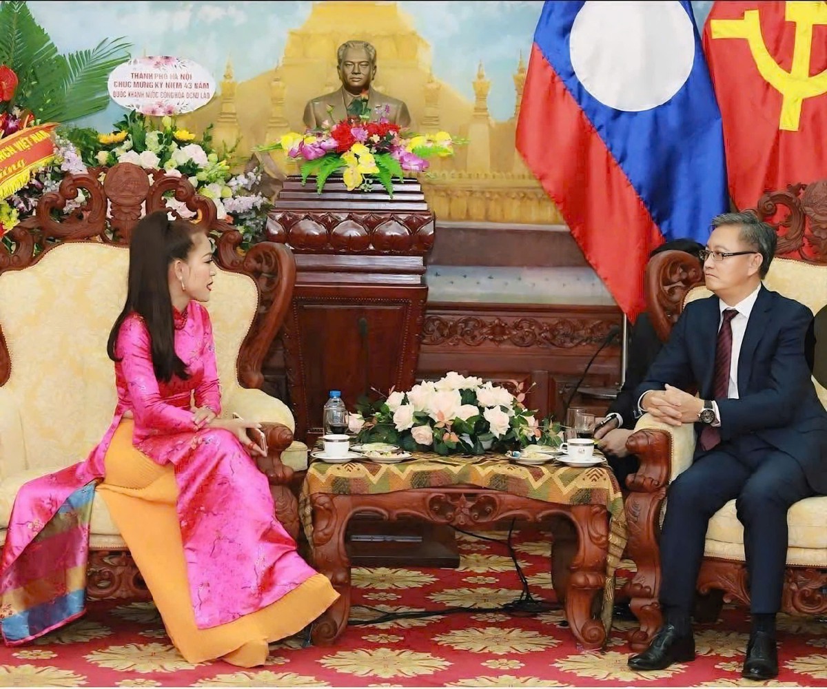 MC Giang Nam: Sống hiện đại không đồng nghĩa rời bỏ cội nguồn- Ảnh 3.