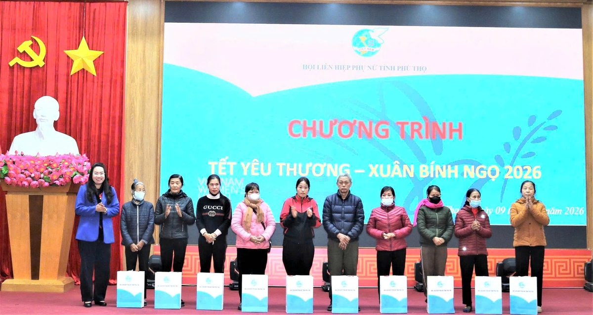 Chăm lo Tết cho hội viên, phụ nữ và trẻ em có hoàn cảnh khó khăn- Ảnh 1.