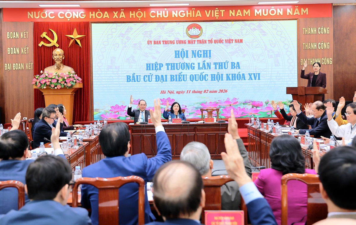 Mặt trận Tổ quốc Việt Nam tiếp tục hoàn thành sứ mệnh, đóng góp vào hành trình đưa Việt Nam vươn mình mạnh mẽ- Ảnh 5. Mặt trận Tổ quốc Việt Nam tiếp tục hoàn thành sứ mệnh, đóng góp vào hành trình đưa Việt Nam vươn mình mạnh mẽ- Ảnh 5.