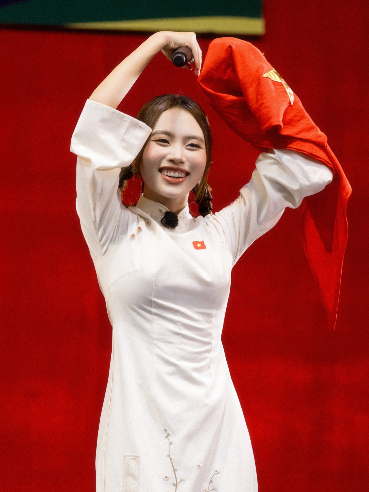 Phương Mỹ Chi: Hơn 12 năm không ngừng làm mới mình trong showbiz- Ảnh 1.