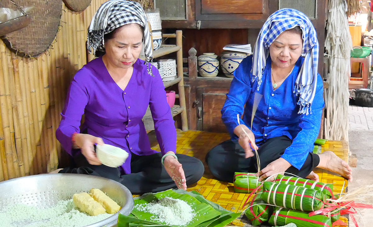 Người "giữ hồn" bánh tét truyền thống ở ngoại ô TPHCM- Ảnh 2. Người "giữ hồn" bánh tét truyền thống ở ngoại ô TPHCM- Ảnh 2.