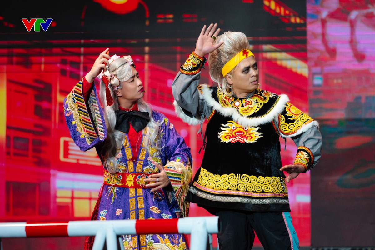 Cặp bài trùng Tào Đẩu (Đỗ Duy Nam) và Thiên Lôi (NSƯT Tiến Minh) Cặp bài trùng Tào Đẩu (Đỗ Duy Nam) và Thiên Lôi (NSƯT Tiến Minh)