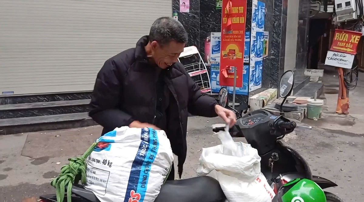 Đầu Xuân đi lễ chùa, xin chữ, mua muối gửi gắm ước vọng năm mới- Ảnh 4. Đầu Xuân đi lễ chùa, xin chữ, mua muối gửi gắm ước vọng năm mới- Ảnh 4.