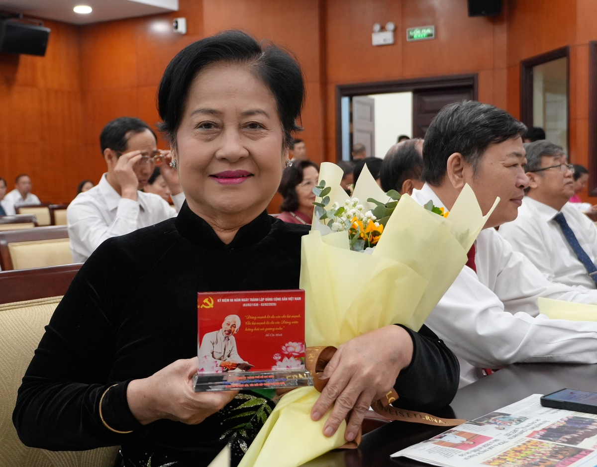 Bí thư chi bộ - Những "hạt nhân chính trị" ở cơ sở- Ảnh 1. Bí thư chi bộ - Những "hạt nhân chính trị" ở cơ sở- Ảnh 1.