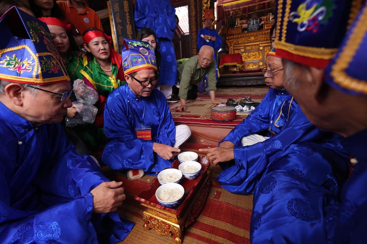 Thi thổi cơm làng Thị Cấm: Nét hội độc đáo ngày xuân ở Hà Nội- Ảnh 13. Thi thổi cơm làng Thị Cấm: Nét hội độc đáo ngày xuân ở Hà Nội- Ảnh 13.