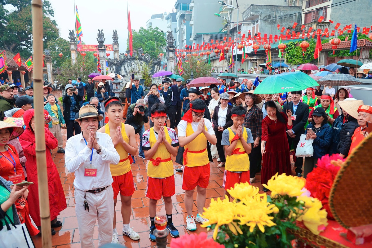 Thi thổi cơm làng Thị Cấm: Nét hội độc đáo ngày xuân ở Hà Nội- Ảnh 2. Thi thổi cơm làng Thị Cấm: Nét hội độc đáo ngày xuân ở Hà Nội- Ảnh 2.