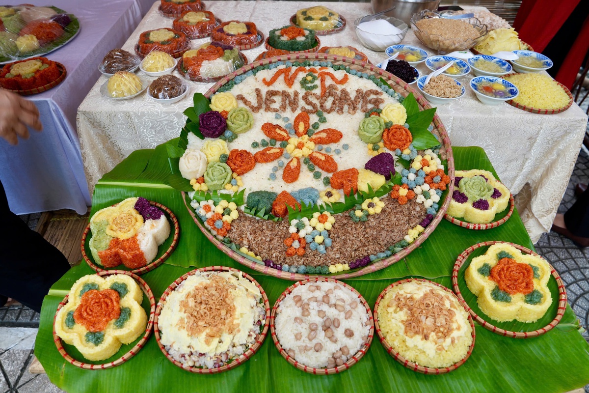 Khai mạc Lễ hội xôi Phú Thượng 2026: Tôn vinh làng nghề ẩm thực nức tiếng Hà Thành- Ảnh 6.