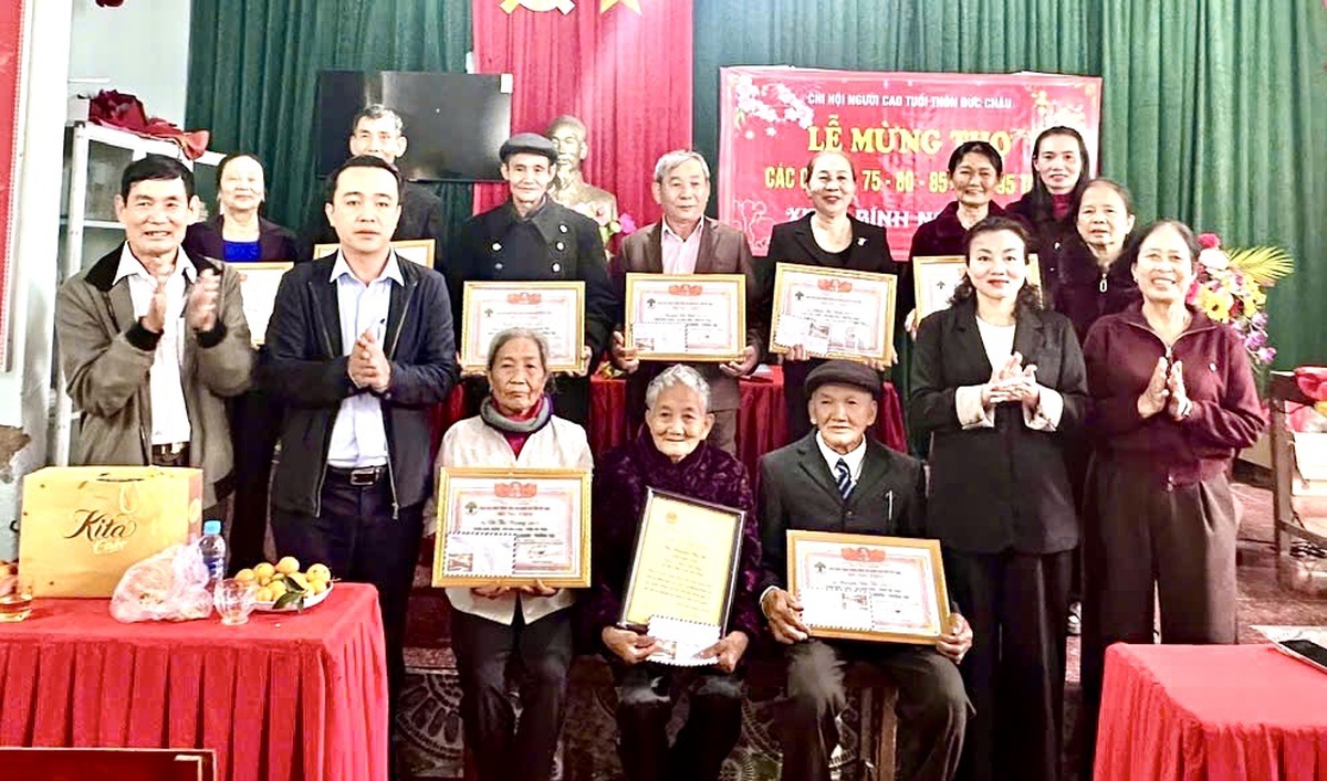 Hội LHPN Hà Tĩnh: Sắc xanh lan tỏa từ những công trình đầu xuân- Ảnh 1. Hội LHPN Hà Tĩnh: Sắc xanh lan tỏa từ những công trình đầu xuân- Ảnh 1.