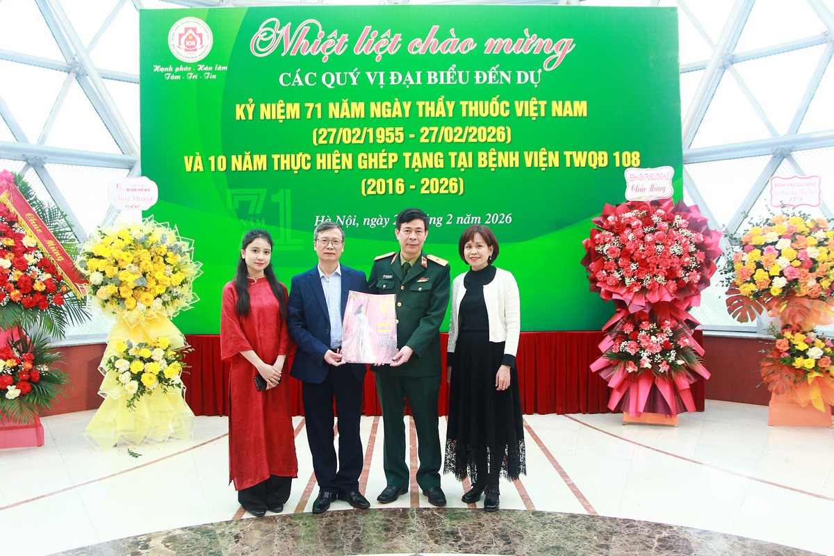 Báo Phụ nữ Việt Nam chúc mừng các bệnh viện, đơn vị y tế nhân Ngày Thầy thuốc Việt Nam 27/2- Ảnh 1. Báo Phụ nữ Việt Nam chúc mừng các bệnh viện, đơn vị y tế nhân Ngày Thầy thuốc Việt Nam 27/2- Ảnh 1.