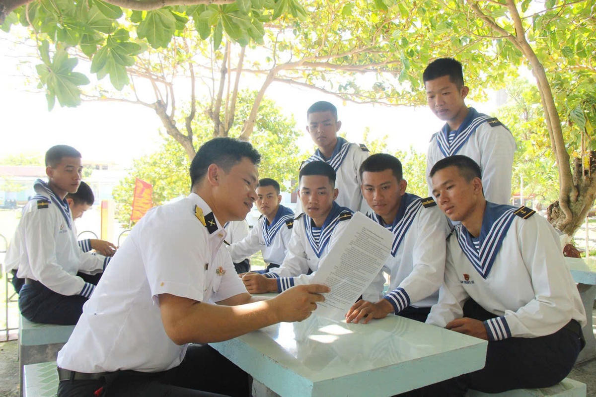 Đặc khu Trường Sa sẵn sàng cho ngày bầu cử sớm- Ảnh 2.