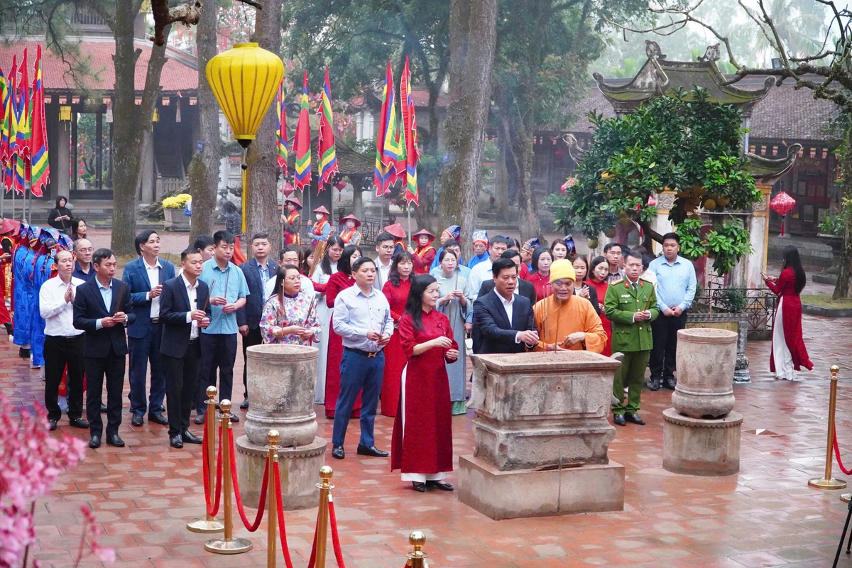 Hải Phòng khai hội mùa Xuân Côn Sơn - Kiếp Bạc 2026- Ảnh 1.