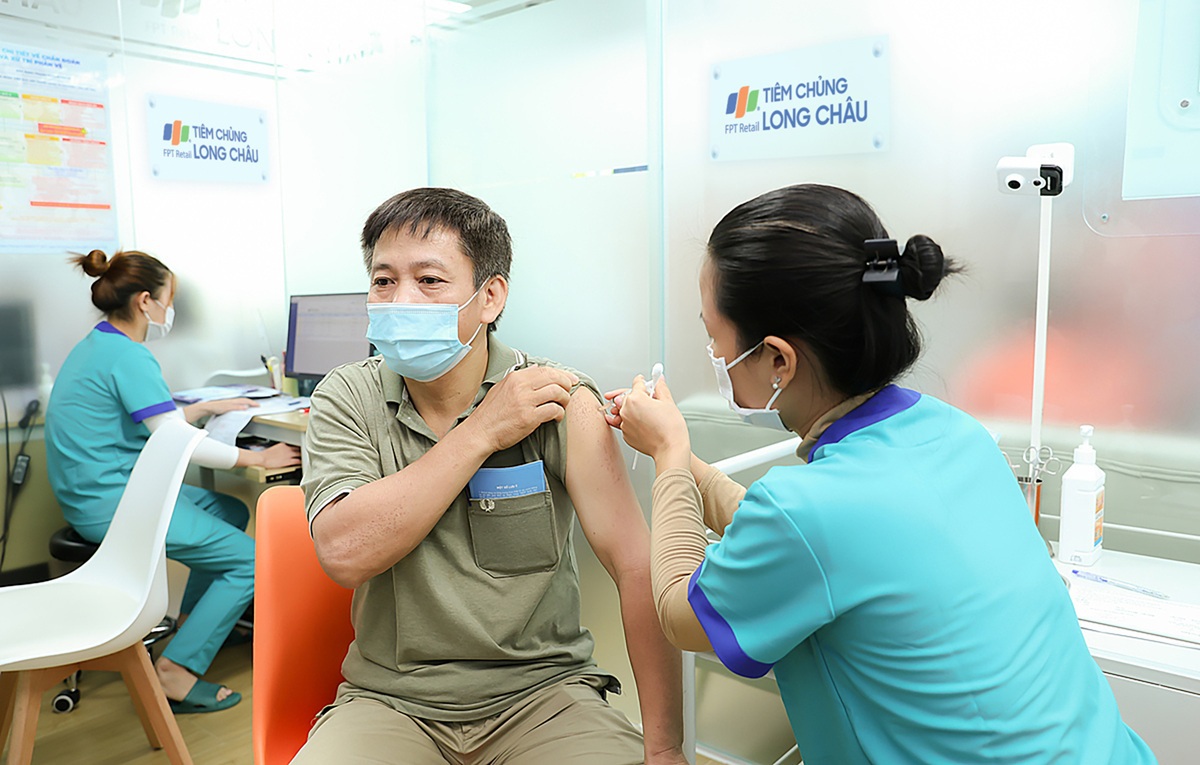 Biến chứng nguy hiểm khó lường của cúm mùa: Chuyên gia khuyến cáo gia đình chủ động phòng bệnh
- Ảnh 1.