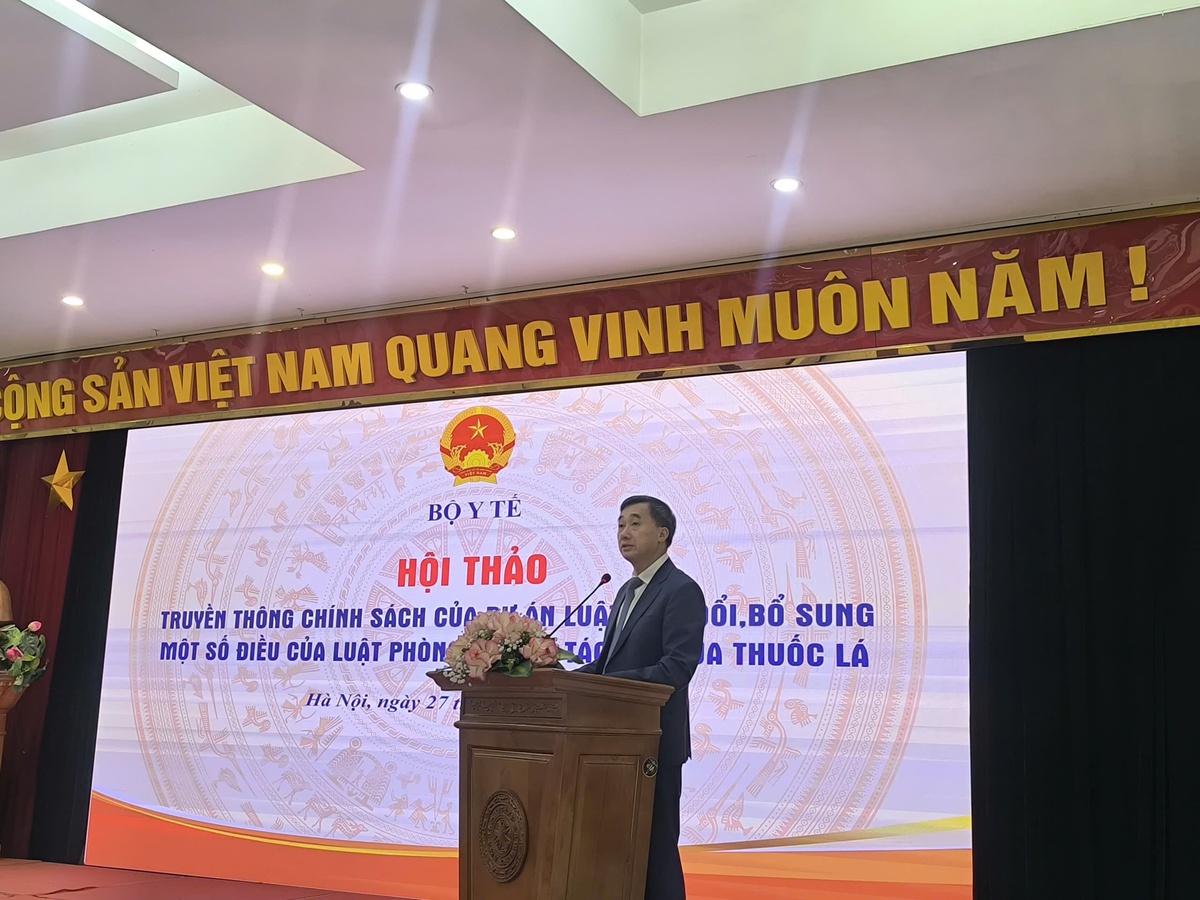 Bộ Y tế đề xuất luật hóa việc cấm thuốc lá điện tử, cấm trưng bày thuốc lá- Ảnh 1.