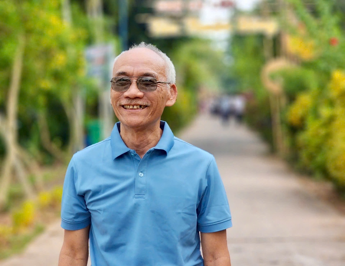 Nhà nghiên cứu Huỳnh Ngọc Trảng sinh năm 1952 tại Quảng Ngãi, là chuyên gia về văn hóa, tín ngưỡng và mỹ thuật dân gian Nam Bộ với nhiều đầu sách, công trình như "Tổng tập văn học dân gian Nam Bộ", "Khảo luận về Tết", "Đặc khảo về Tín ngưỡng thờ gia thần"... Ông nổi tiếng với phương pháp nghiên cứu đa ngành, tâm huyết gìn giữ di sản dân gian.Ảnh: NXB Nhà nghiên cứu Huỳnh Ngọc Trảng sinh năm 1952 tại Quảng Ngãi, là chuyên gia về văn hóa, tín ngưỡng và mỹ thuật dân gian Nam Bộ với nhiều đầu sách, công trình như "Tổng tập văn học dân gian Nam Bộ", "Khảo luận về Tết", "Đặc khảo về Tín ngưỡng thờ gia thần"... Ông nổi tiếng với phương pháp nghiên cứu đa ngành, tâm huyết gìn giữ di sản dân gian.Ảnh: NXB