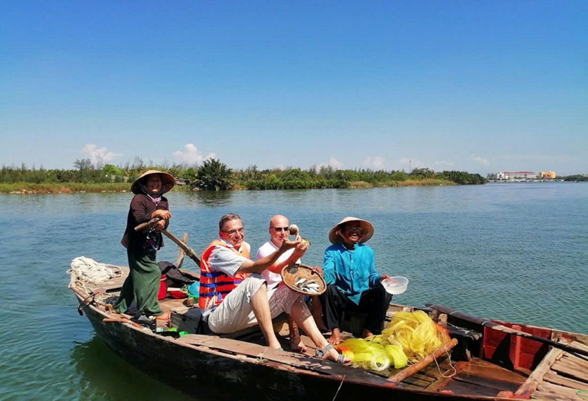 Quảng bá hình ảnh Việt Nam ra nước ngoài: Đặt nền móng sức mạnh mềm đến năm 2045- Ảnh 2. Quảng bá hình ảnh Việt Nam ra nước ngoài: Đặt nền móng sức mạnh mềm đến năm 2045- Ảnh 2.