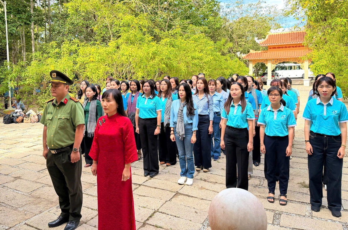 Tri ân các cựu cán bộ, chiến sĩ cơ quan Ban Phụ vận Sài Gòn - Gia Định thời kỳ kháng chiến- Ảnh 3.