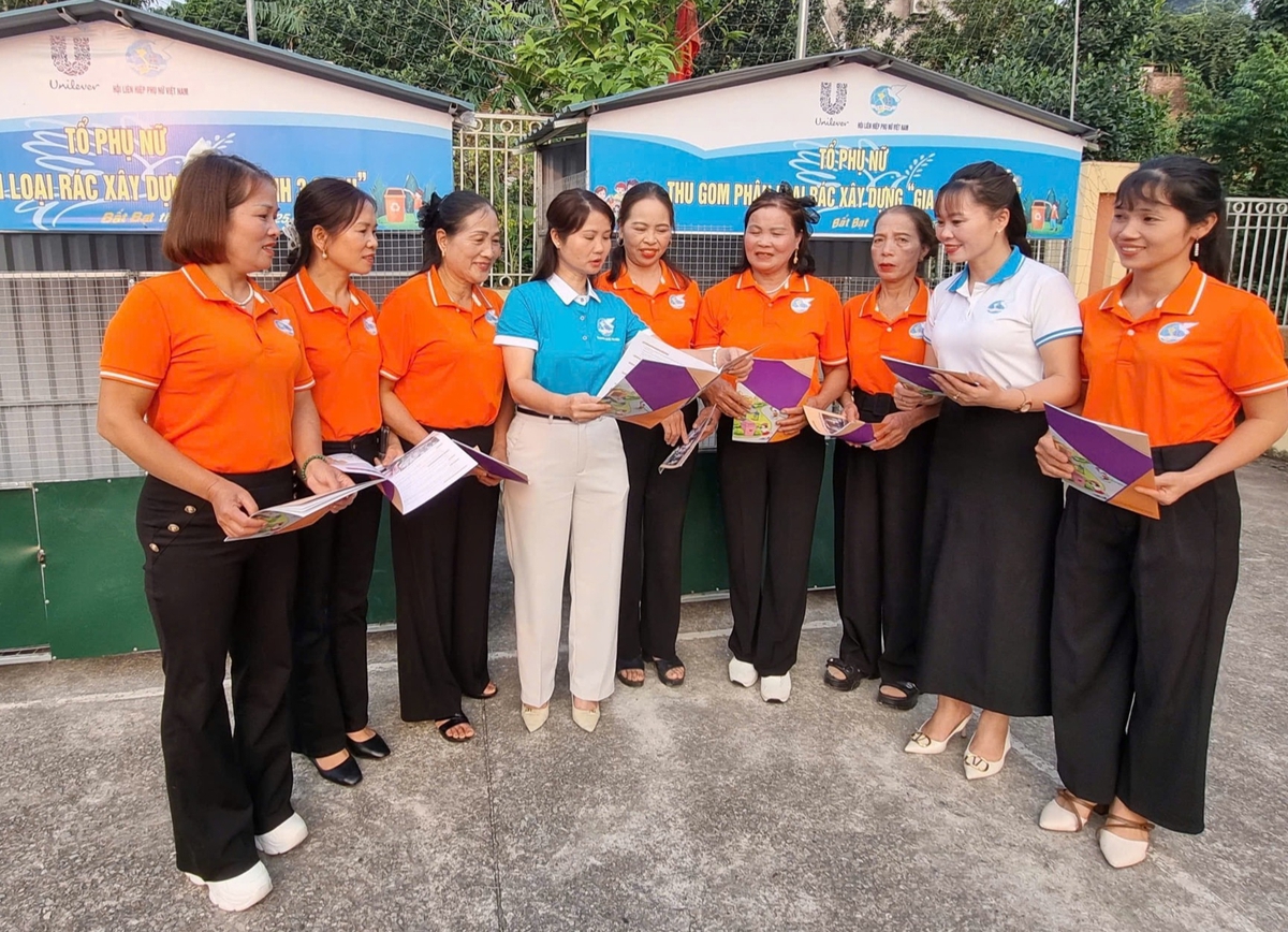 Hội LHPN Việt Nam được giao chủ trì, hướng dẫn nhiều nội dung Chương trình xây dựng nông thôn mới, giảm nghèo bền vững và phát triển kinh tế - xã hội vùng DTTS&MN- Ảnh 1.