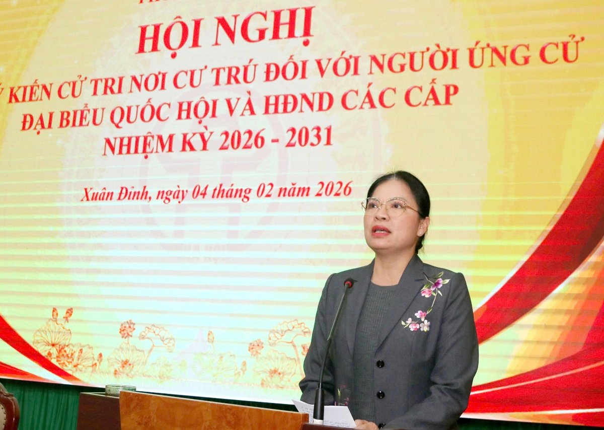 Chủ tịch UBTƯ MTTQ Việt Nam Bùi Thị Minh Hoài dự Hội nghị lấy ý kiến cử tri nơi cư trú đối với người ứng cử đại biểu Quốc hội khóa XVI- Ảnh 7.