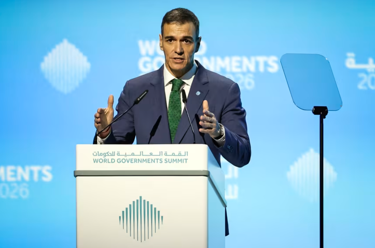 Tây Ban Nha trở thành quốc gia châu Âu đầu tiên cấm mạng xã hội với trẻ dưới 16 tuổi- Ảnh 1.