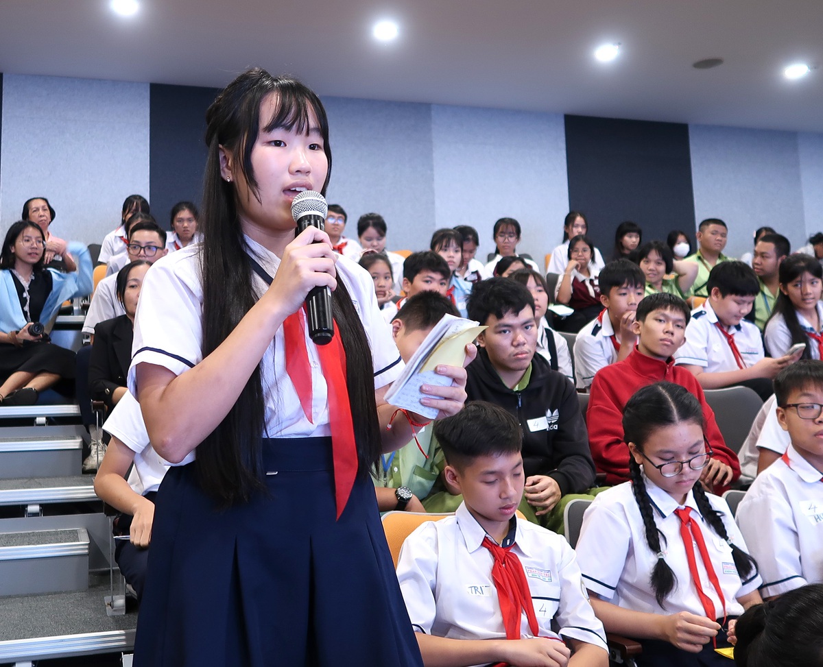 150 trẻ giao lưu, đối thoại với cơ quan quản lý TPHCM về an toàn trên không gian mạng- Ảnh 4.