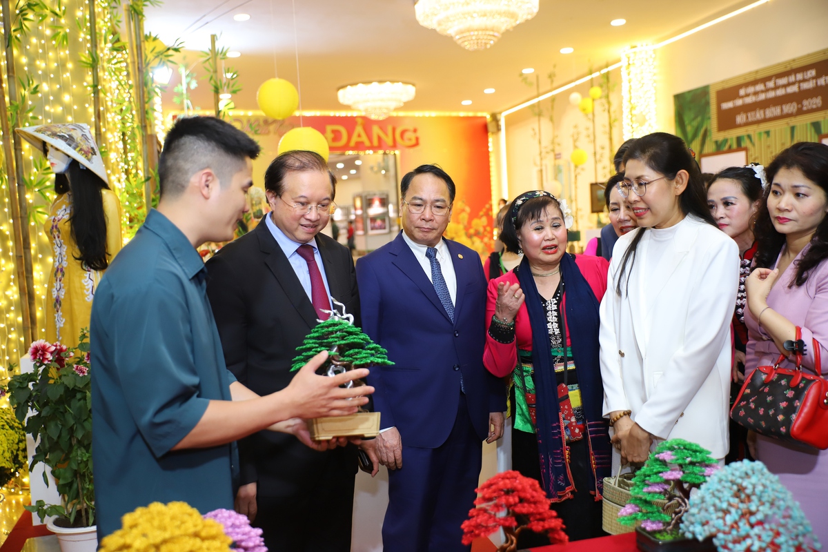 Chuỗi hoạt động văn hóa, nghệ thuật phong phú tại Hội xuân Bính Ngọ 2026- Ảnh 1.