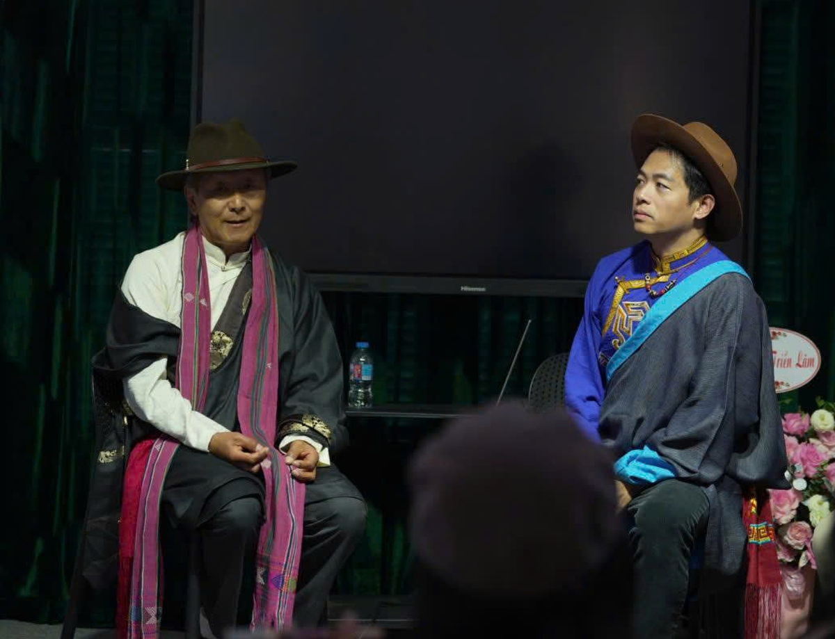 Triển lãm ảnh "Himalaya - Vẻ đẹp thuần khiết": Cuộc hội ngộ của những tâm hồn đồng điệu - Ảnh 1. Triển lãm ảnh "Himalaya - Vẻ đẹp thuần khiết": Cuộc hội ngộ của những tâm hồn đồng điệu - Ảnh 1.