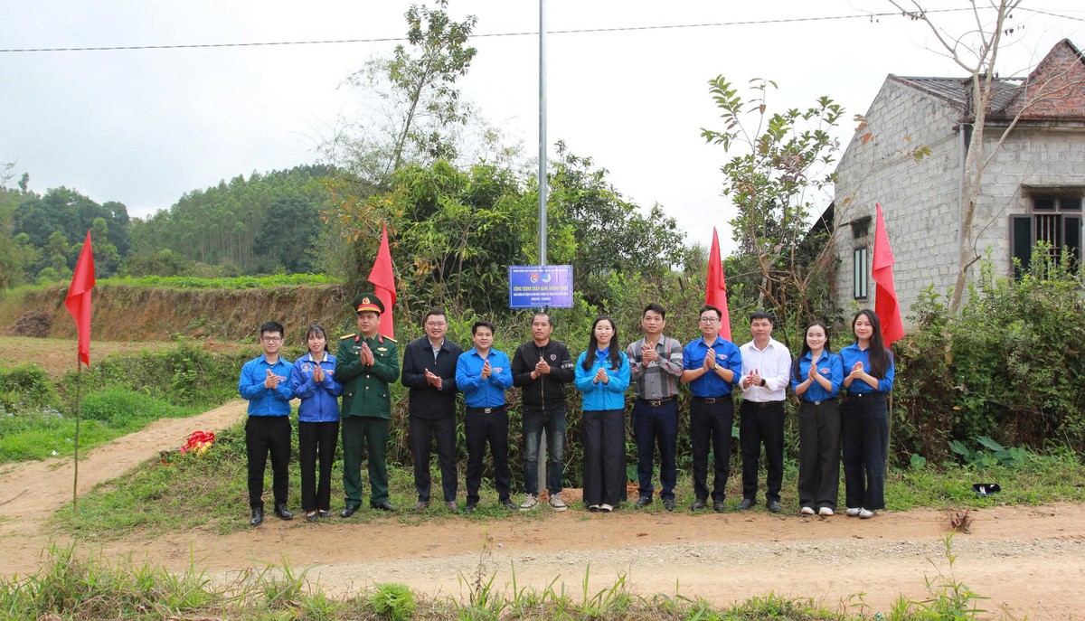 Lạng Sơn: Khởi động "Tháng thanh niên" 2026 và hưởng ứng Tết trồng cây xuân Bính Ngọ- Ảnh 9.