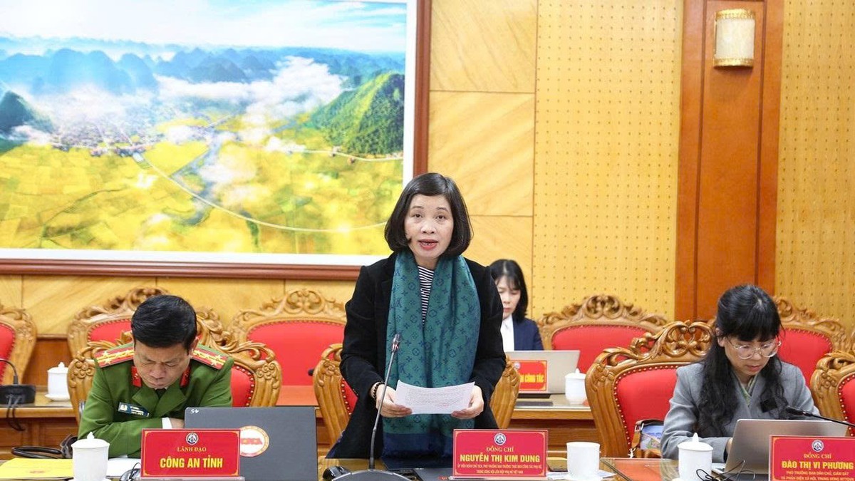 Đoàn Chủ tịch TƯ Hội LHPN Việt Nam giám sát việc thực hiện chính sách, pháp luật về bầu cử tại Lạng Sơn- Ảnh 4.