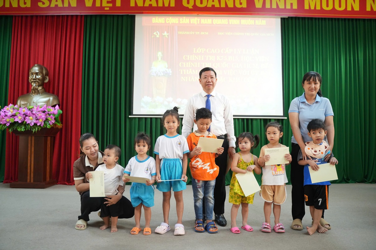 Đặc khu Côn Đảo giảm 37 biên chế sau tổ chức chính quyền địa phương 2 cấp- Ảnh 3.