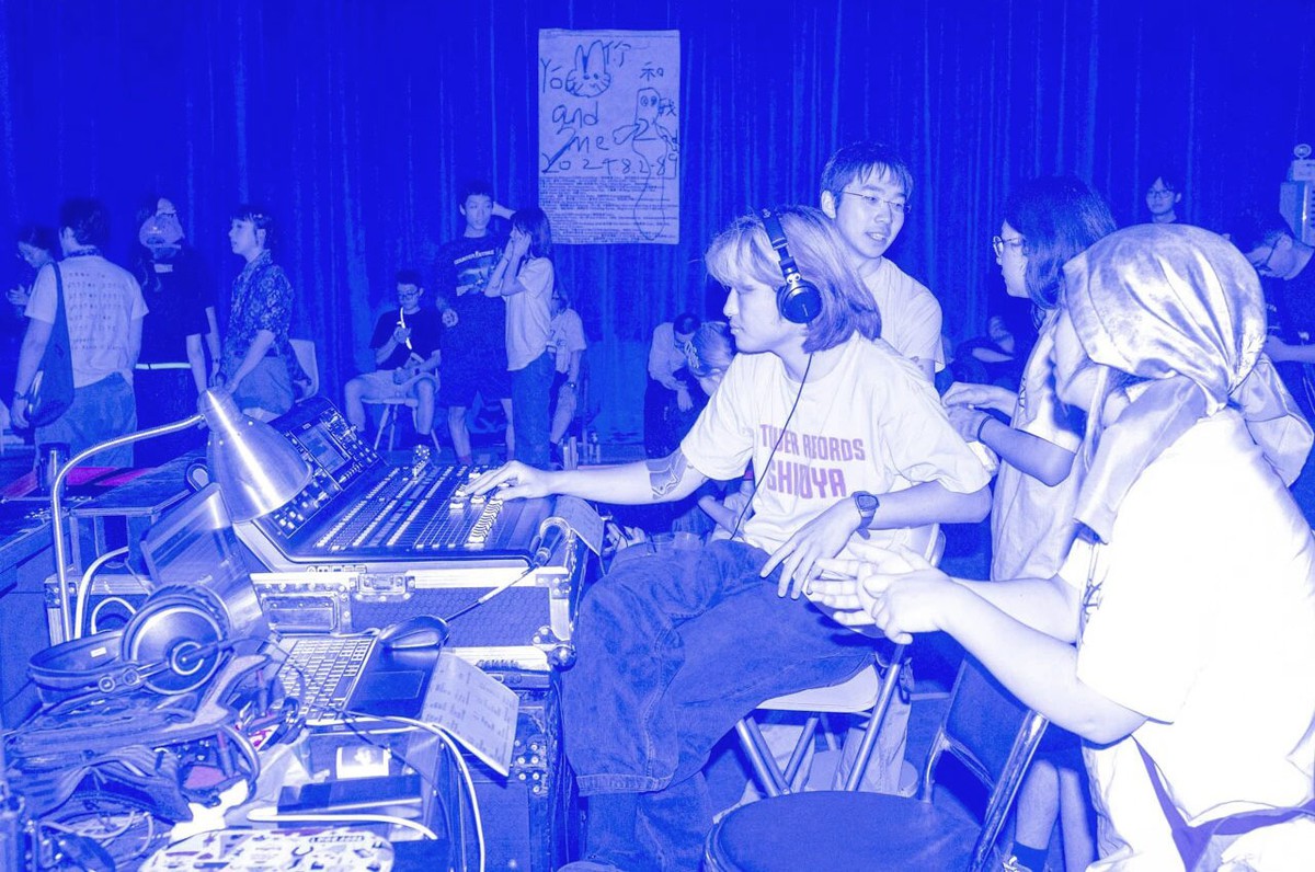 Âm nhạc thực nghiệm có thể chữa lành những tổn thương do bạo lực học đường?- Ảnh 2.