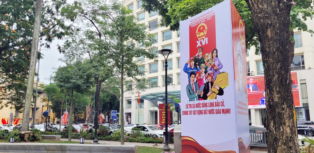 Hình ảnh các tầng lớp phụ nữ nổi bật trên pano tuyên truyền về Ngày bầu cử- Ảnh 8.