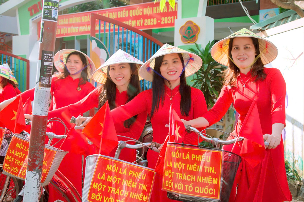 Cử tri vùng xã đảo, miền núi Khánh Hòa gửi gắm niềm tin qua từng lá phiếu- Ảnh 1.